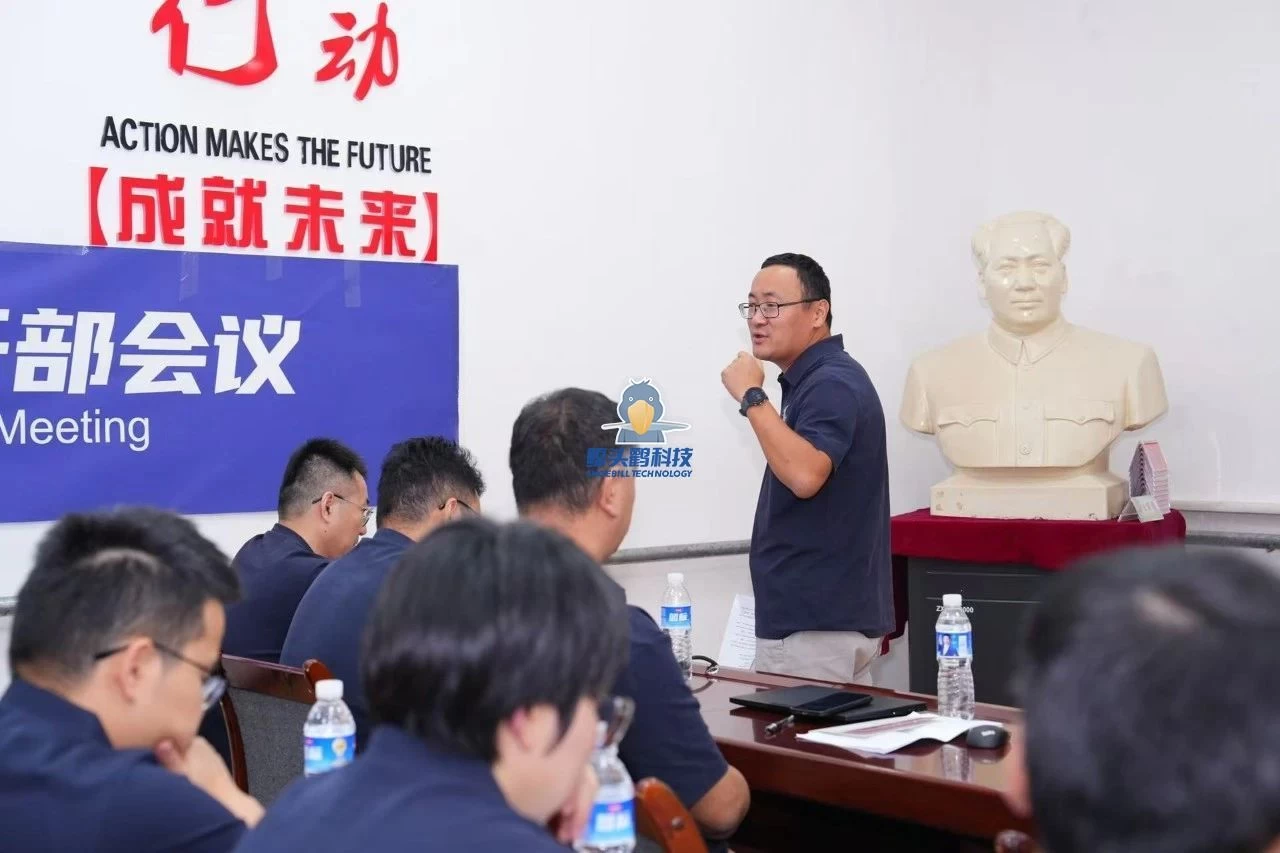 Shoebill Technology को Badain Jaran Desert Journey Shoebill Technology को Badain Jaran Desert Journey