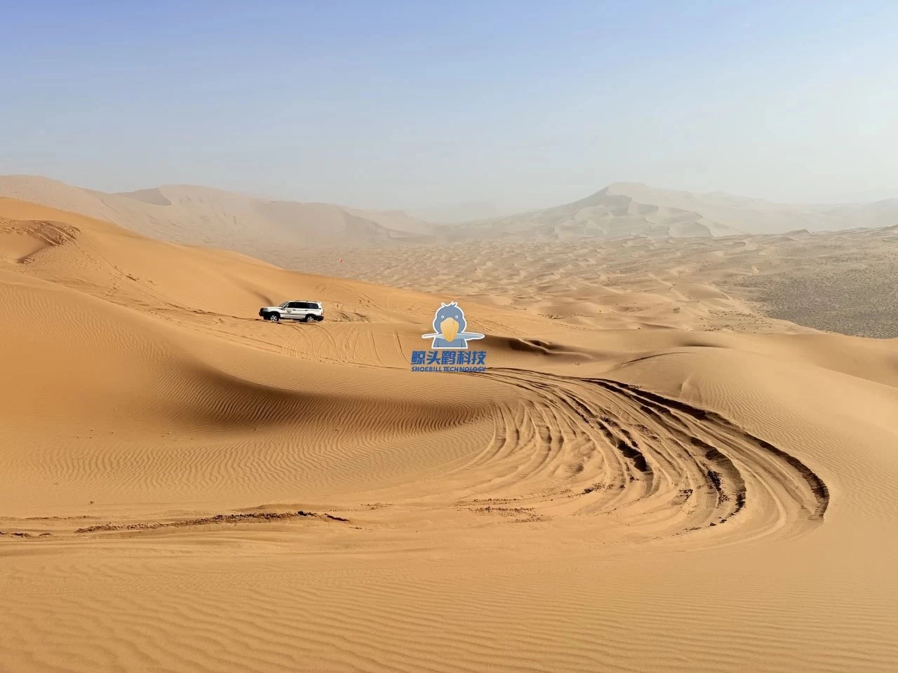 मरुभूमिको मुटुमा प्रवेश गर्दै मरुभूमिको मुटुमा प्रवेश गर्दै