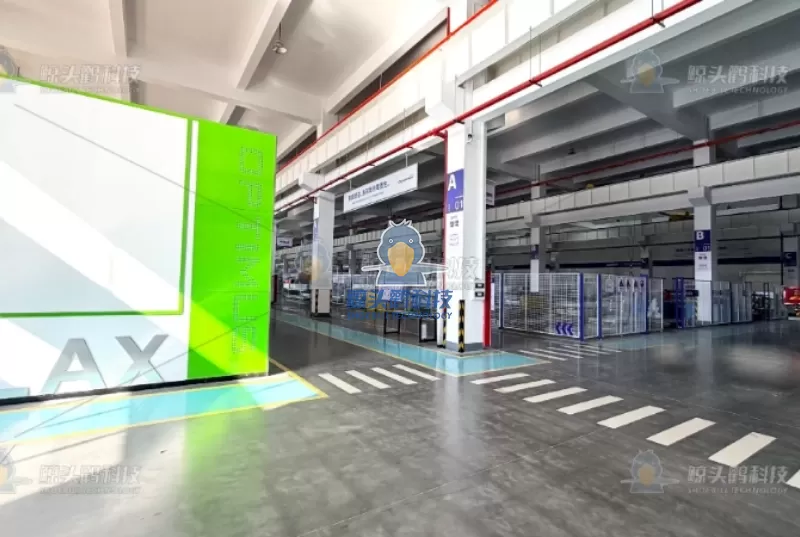 आगन्तुक मार्गहरू र ब्रान्ड पहिचानलाई एकीकृत गर्ने लीन फ्याक्ट्री डिजाइन